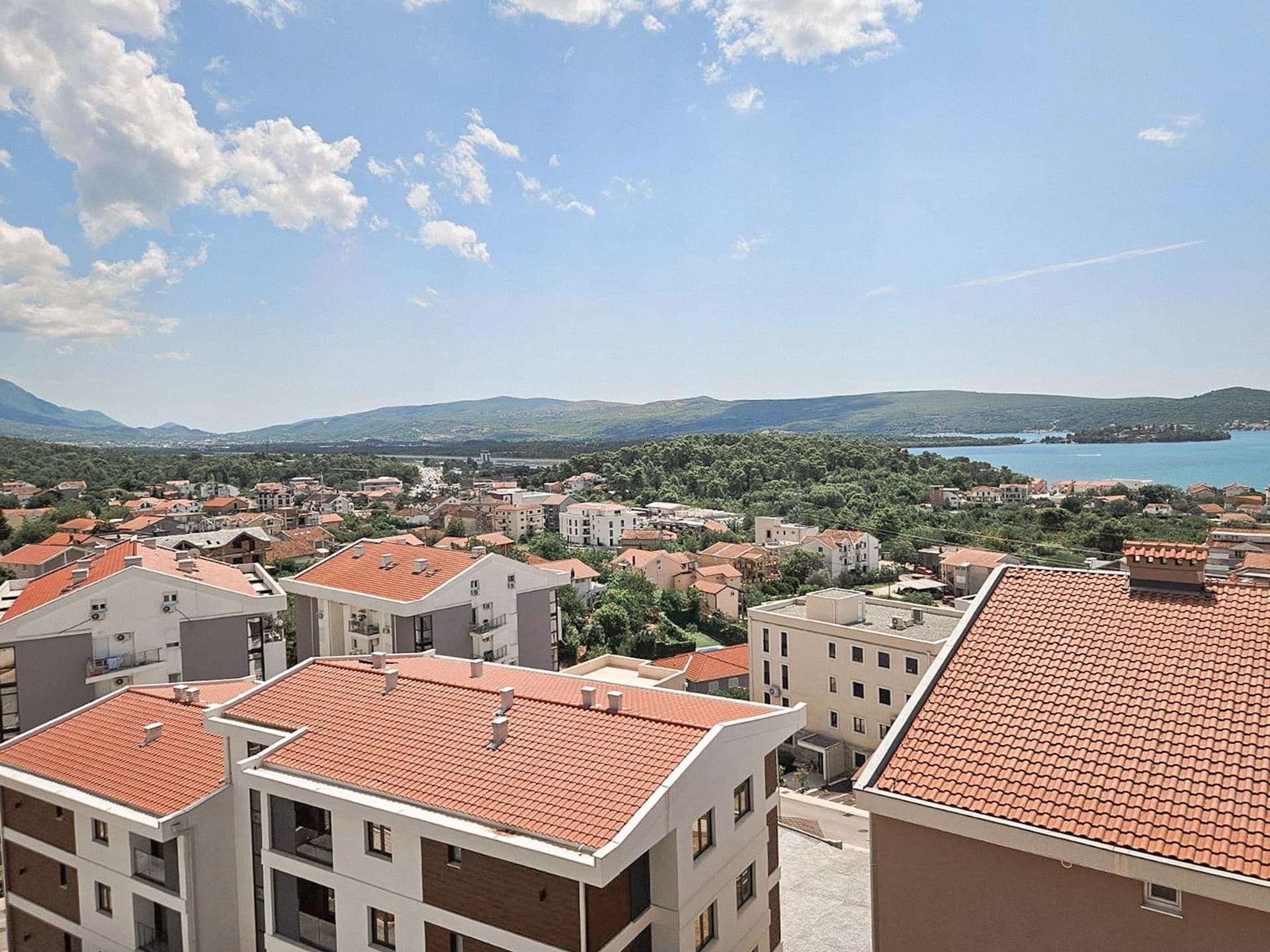 Квартиры в Тиват №2346