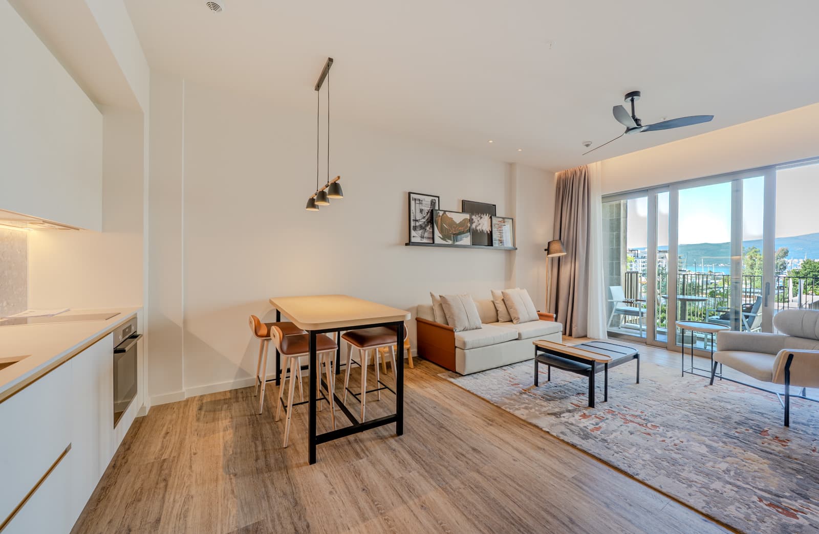 Квартира в Порто Монтенегро №3036