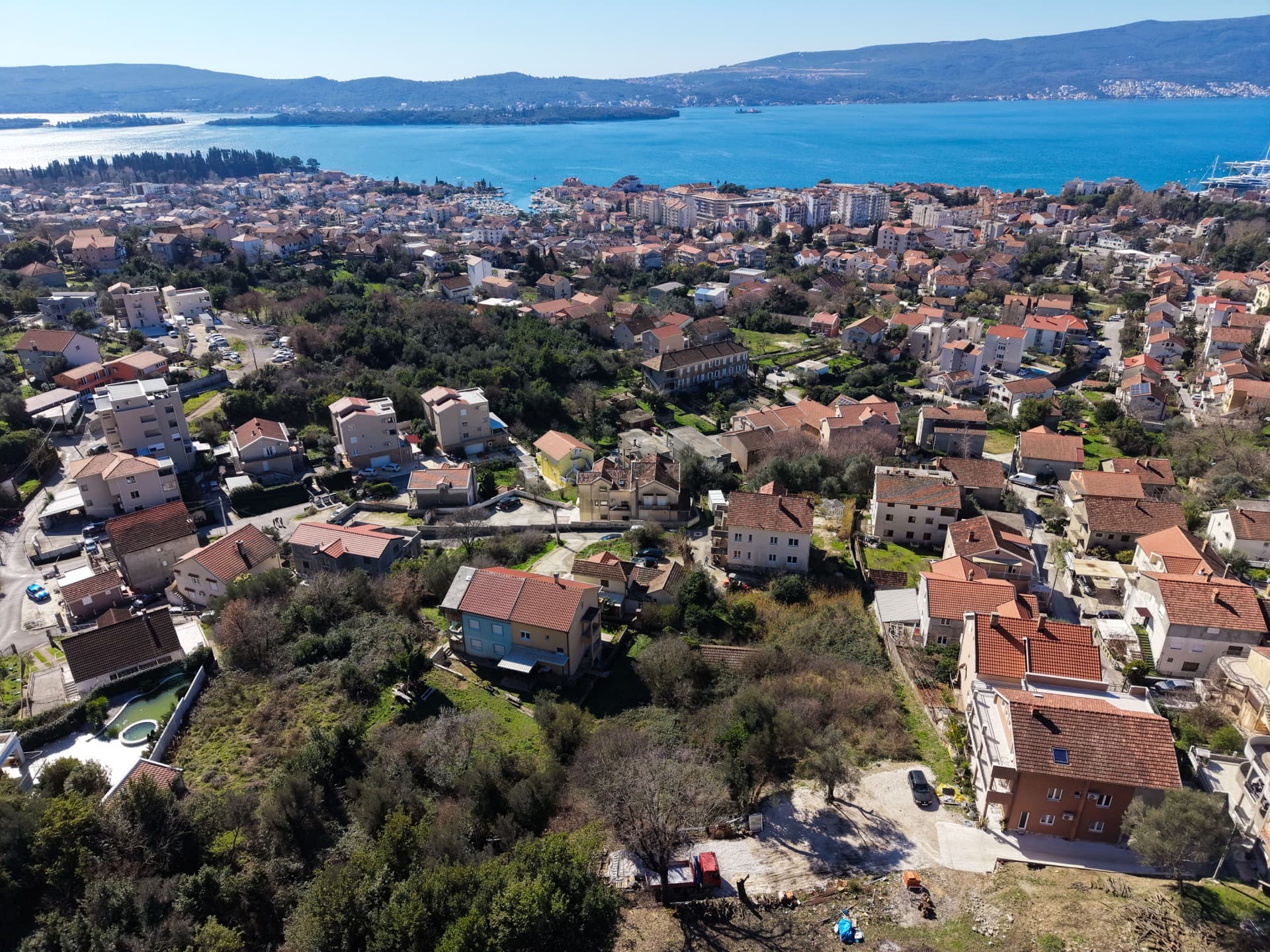 Земельный участок в Тиват №2578